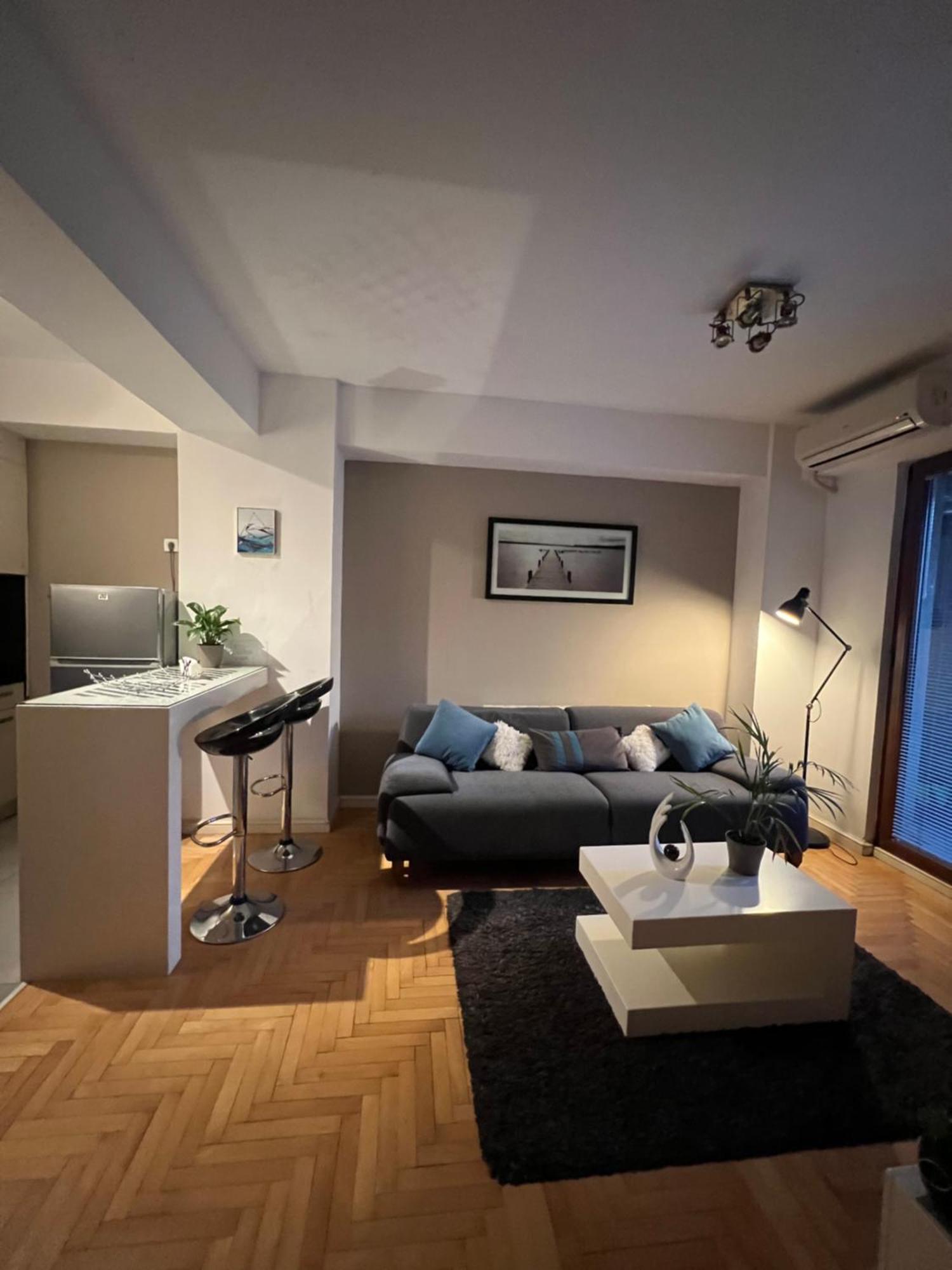 Urban Joy Skopje Apartment Bagian luar foto